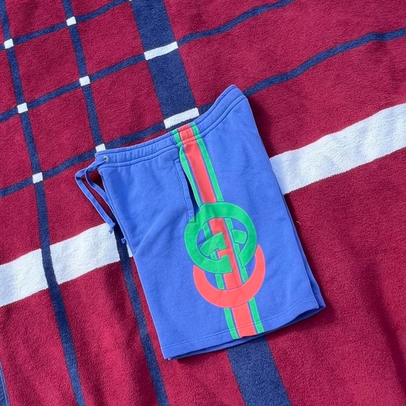 Gucci Purple Logo Print Cotton Washed Effect Shorts Mens size S small